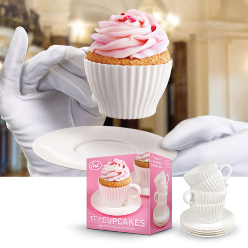 4 Cups Saucers Cupcakes