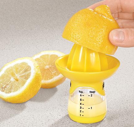Lemon juicer